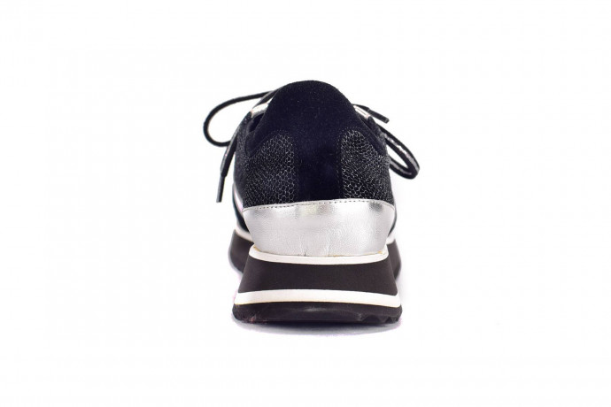 Черные замшевые кроссовки Lonvie
